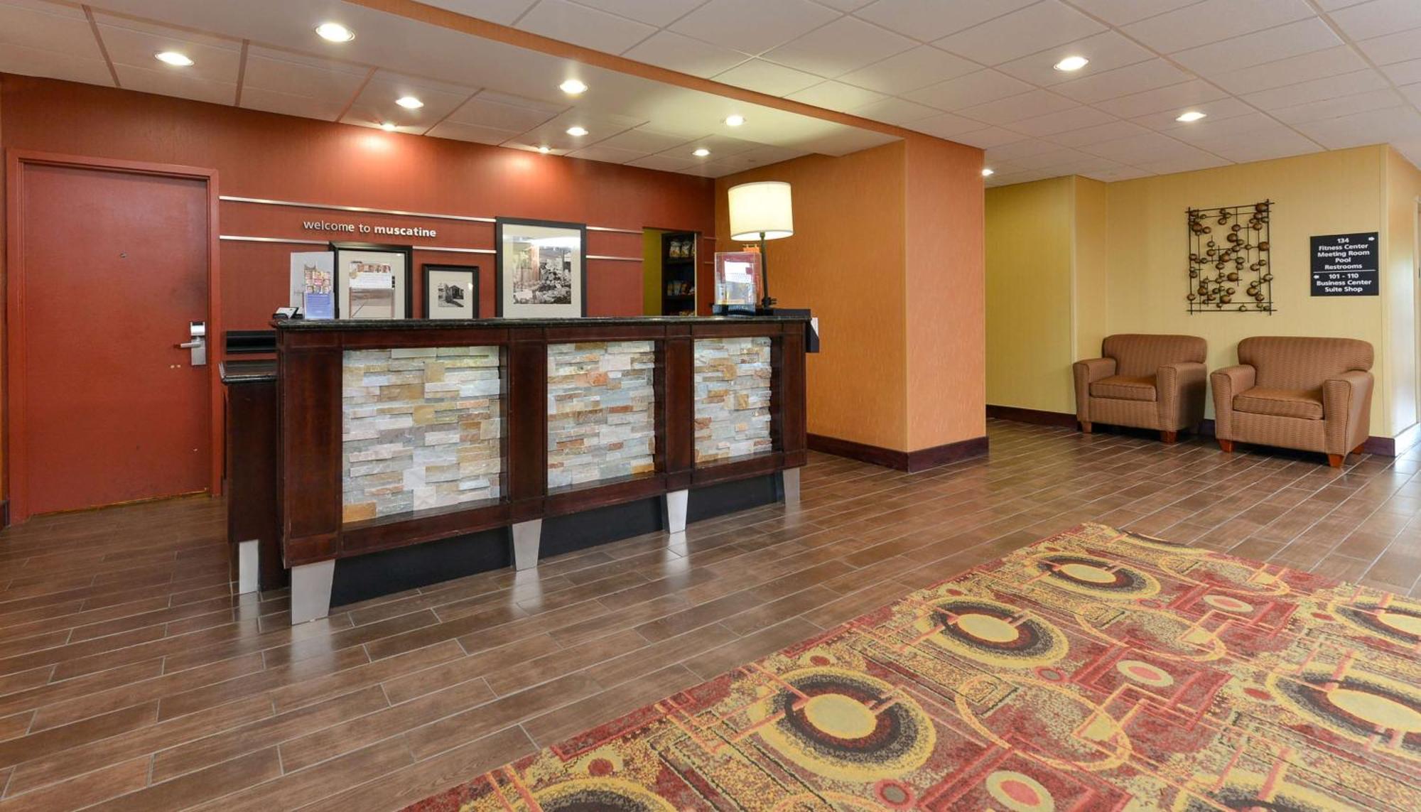 Hampton Inn Muscatine Eksteriør bilde